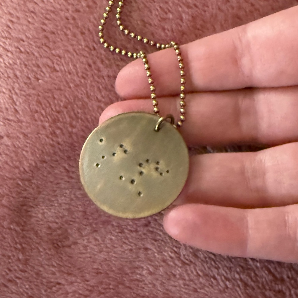 Brass-Look Round Star Constellation Pendant Necklace - Gold Tone Leo Zodiac Star